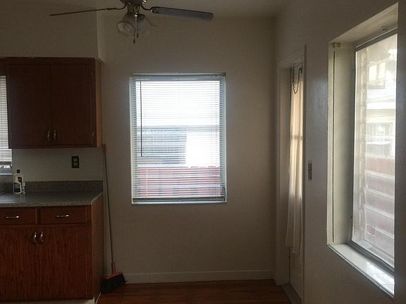 3rd image of 11102 Peachtree Dr #2