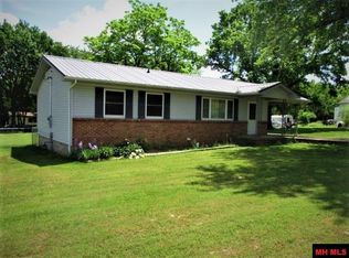 225 Hopper St, Gassville, AR 72635