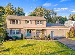 4905 Edgeworth Dr, Manlius, NY 13104