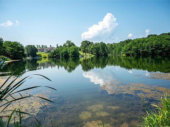5th image of 0 Lakeway Dr