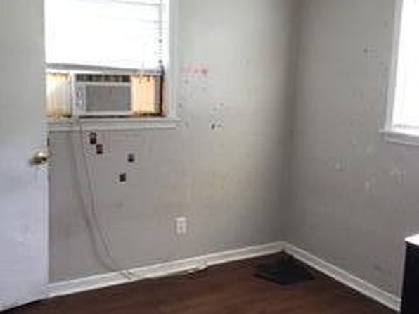 1148 Hillyer Ave, Macon, GA 31204