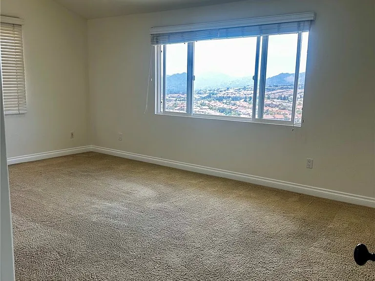 19542 Seminole Pl — Photo 12