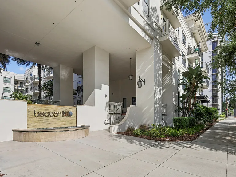 Beacon 430 — Photo 24