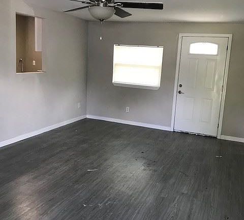 3rd image of 209 Highland Dr