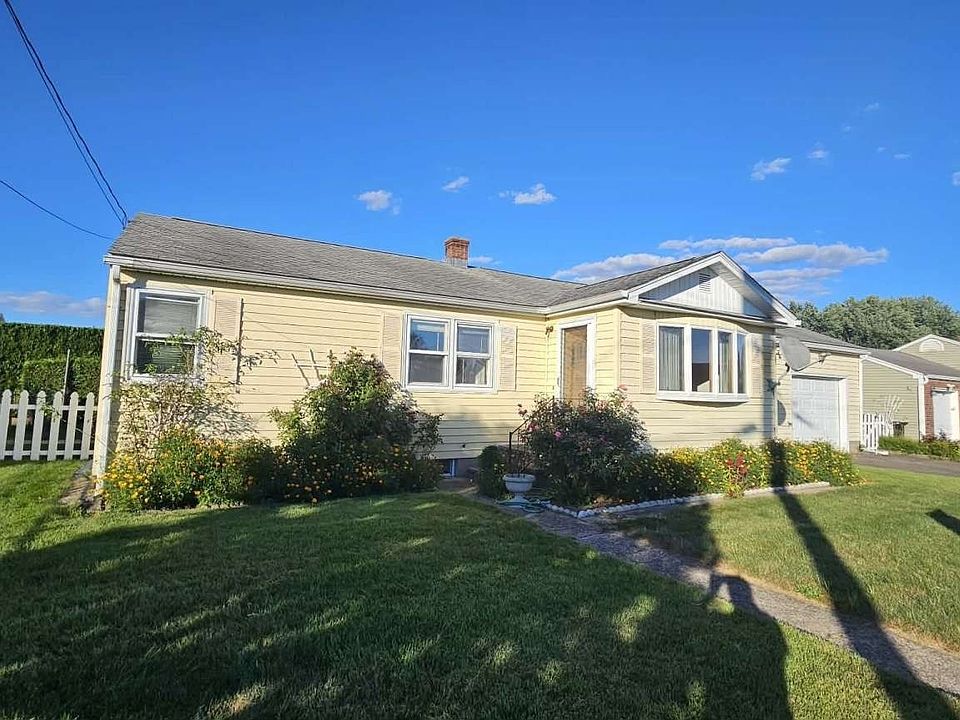 1st image of 38 Cora Ave