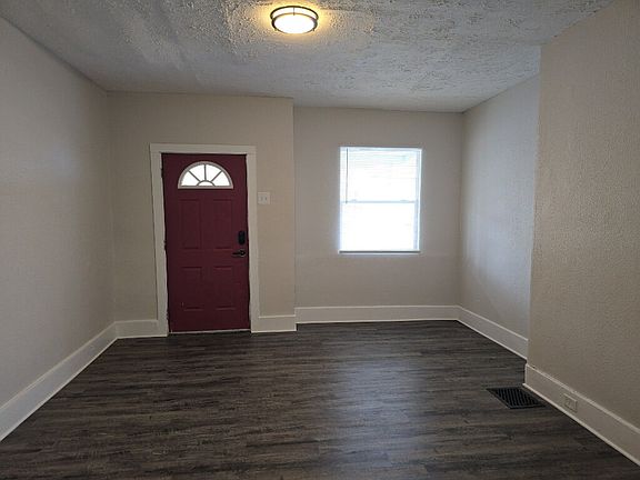 4th image of 423 S Jersey St