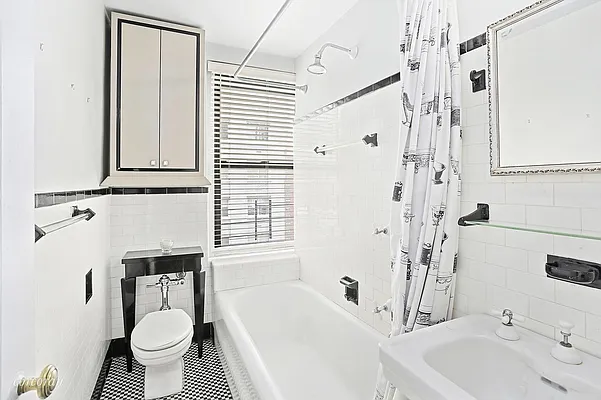 Sold by Corcoran | media 11