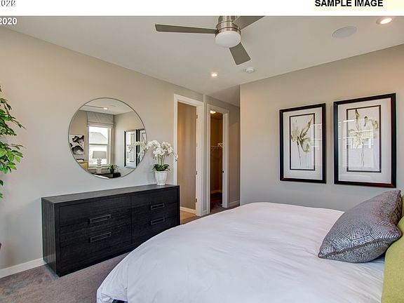 4th image of 8223 SE Blanton St