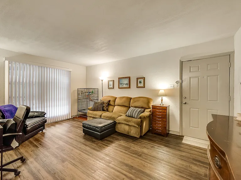 5330 Junius St — Photo 14