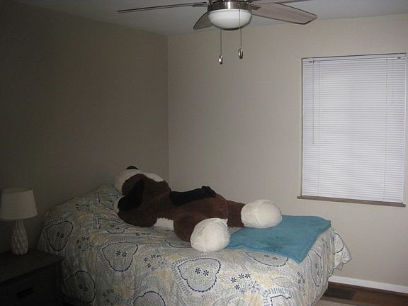 4th image of 1600 Elmwood Ave APT D
