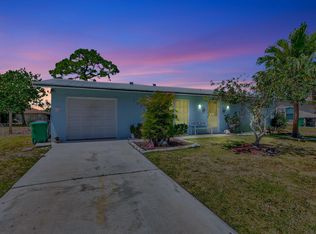 1050 SE Proctor Ln, Port Saint Lucie, FL 34983