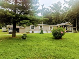 12151 Pleasant Valley Rd NE, Frazeysburg, OH 43822