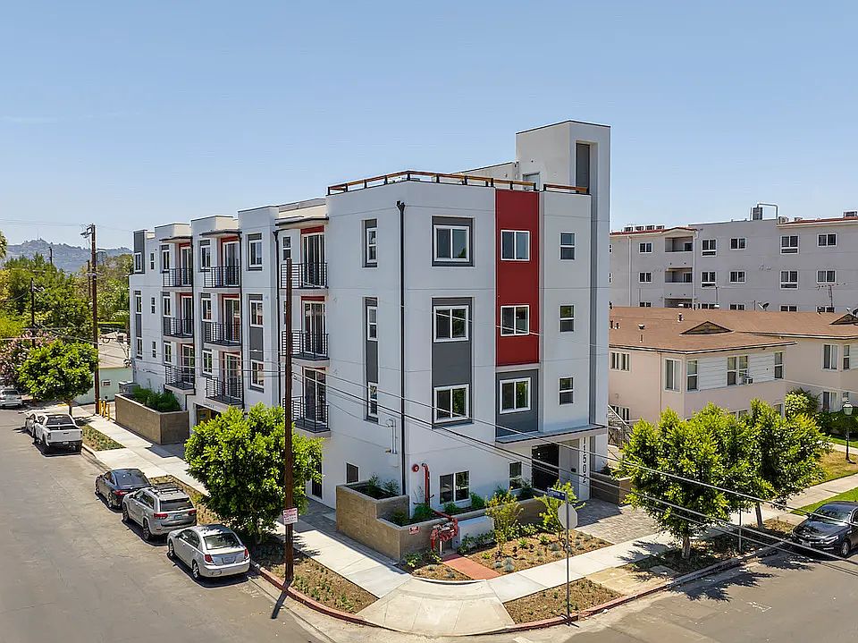 1st image of 11502 Cumpston St #302