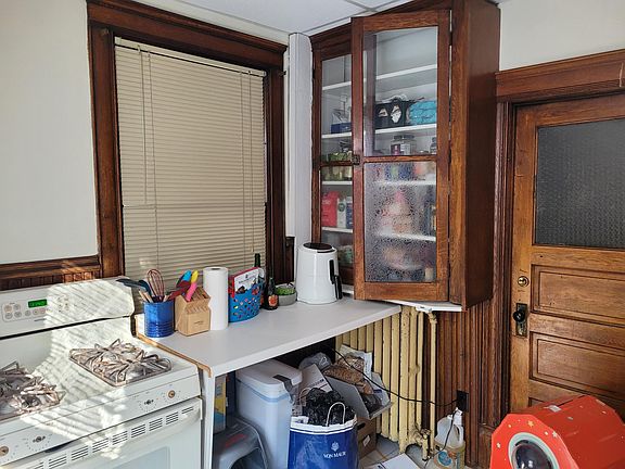 5th image of 2351 Bayless Pl APT 2