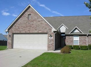 1094 Cobra Dr, Franklin, IN 46131