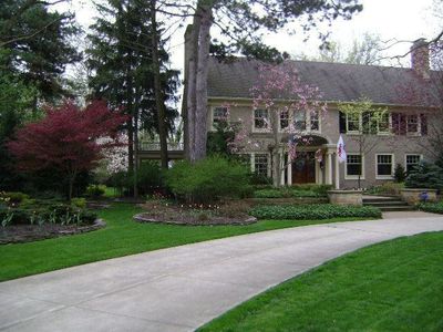 2806 Fairmount Blvd, Cleveland Heights, OH, 44118