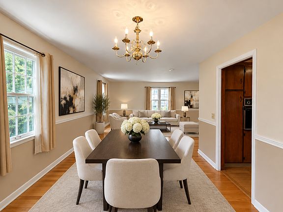 3rd image of 240 Ridgefield Rd #1