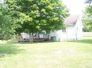521 Lawson Bottom Rd, Burkesville, KY 42717