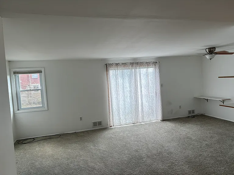 515 Decatur Ave #2 — Photo 1