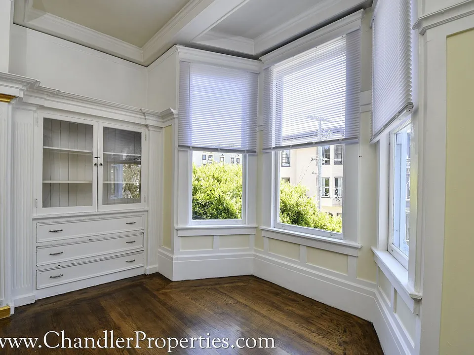 652-656 Clayton St