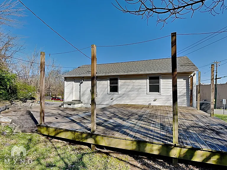 1317 Davidson St — Photo 12