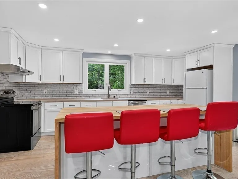 108 Fay Rd #A — Photo 2