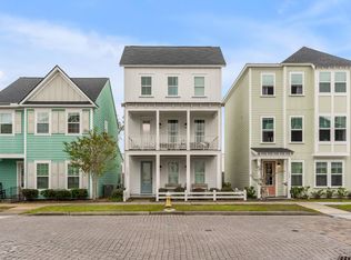 1663 Indy Dr, North Charleston, SC 29405