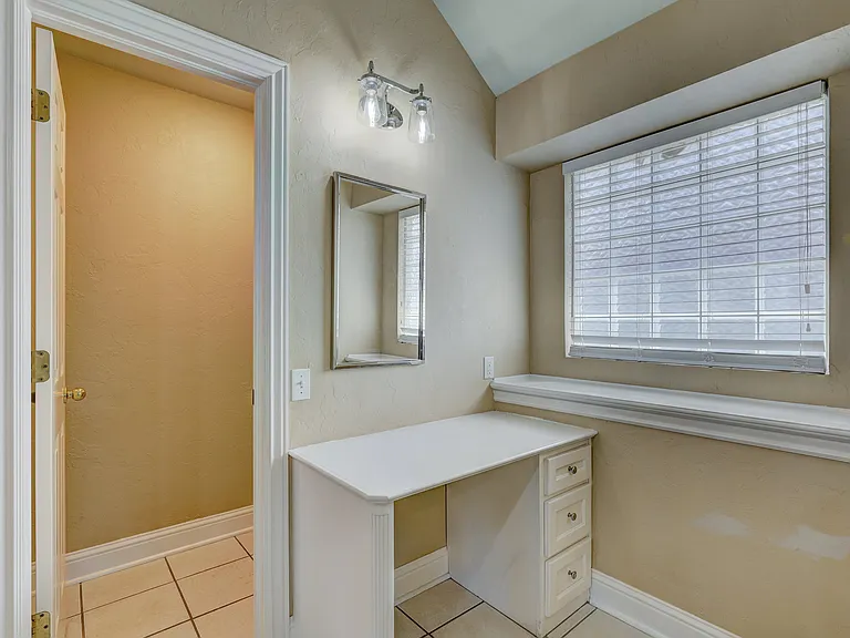 2104 Del Simmons Dr — Photo 50