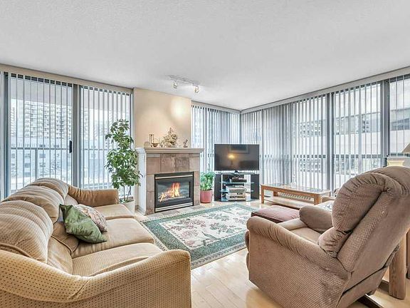 4th image of 650 W 10th St SW #507