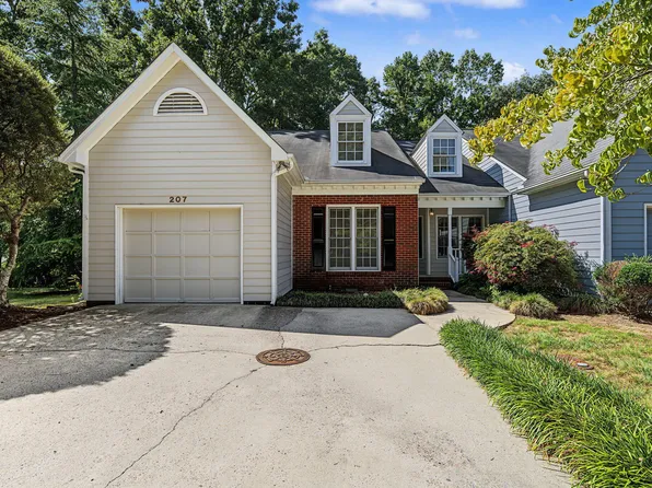 207 Hillstone Dr, Raleigh, NC 27615