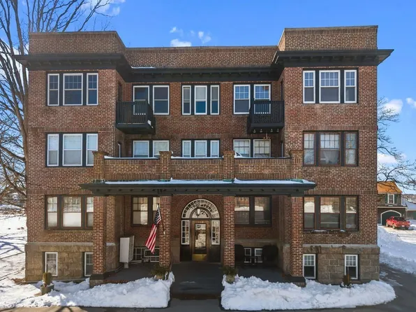 138 Main St APT 13, Fairhaven, MA 02719