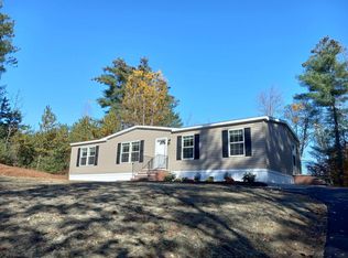 319 Pine River Rd, Effingham, NH 03882