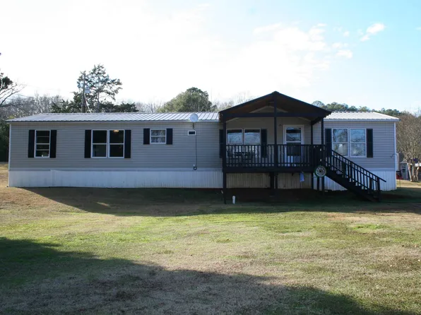 15 Robert Ave, Centreville, AL 35042