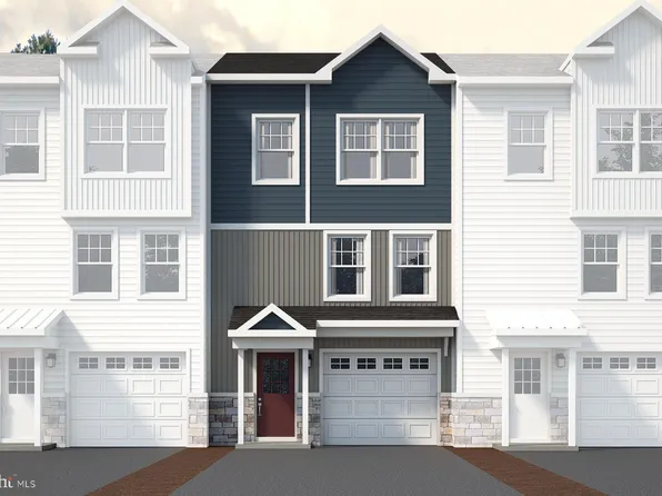 123 Dolomite Dr, Port Matilda, PA 16870
