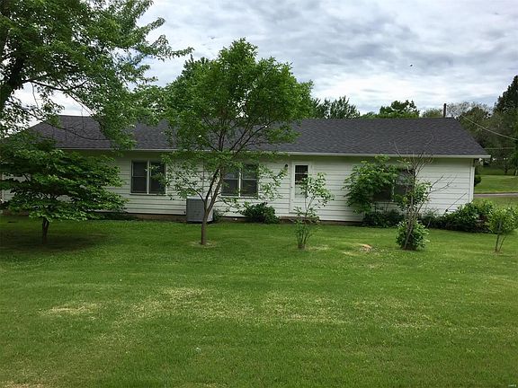 2nd image of 1004 N Christina Ave