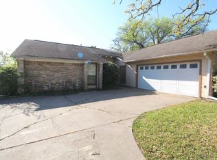 1102 Van Horn Dr, College Station, TX 77845