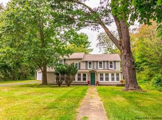 33 N Ohioville Rd, New Paltz, NY 12561