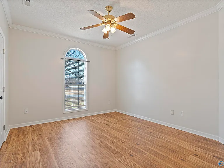101 Cedar Hollow Ct — Photo 12