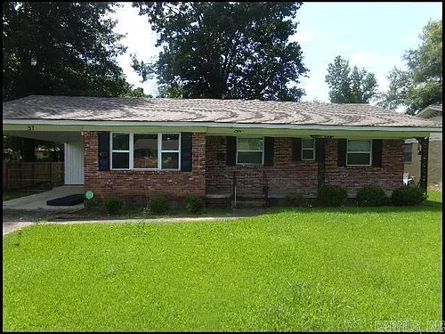 51 Meadowbrook Dr Photo 1