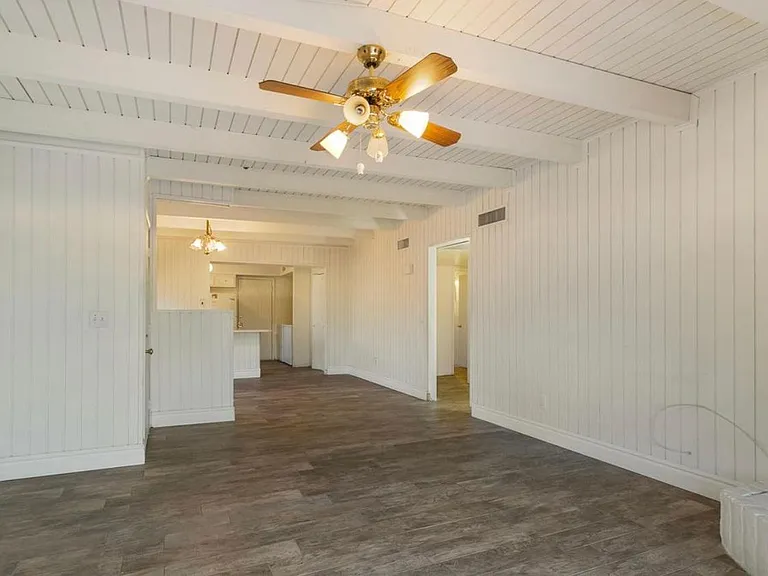 326 N Norris Ave — Photo 4