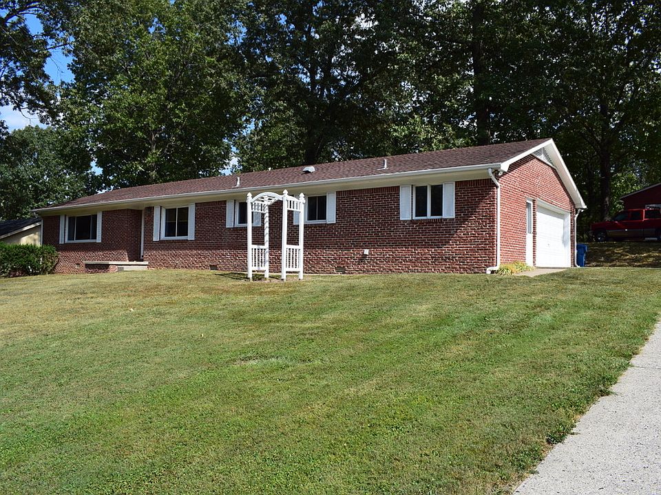1st image of 103 Court Dr