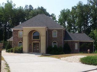 888 Dolly Ave SW, Atlanta, GA 30331