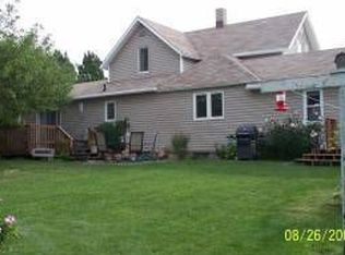 615 S Elm Ave, Parker, SD 57053