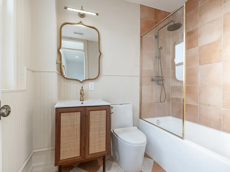 The Fairmount — Photo 14