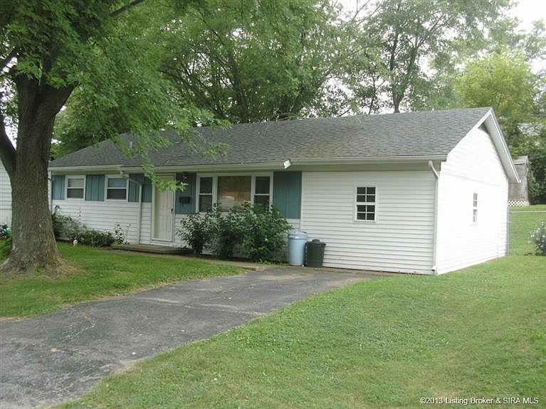 1st image of 104 N Lockwood Ave