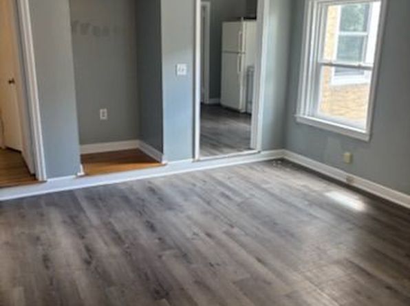 615 Central Ave N #2
