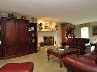 105 Coventry Ct, Canonsburg, PA 15317