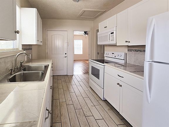 5th image of 5309 Avenue O