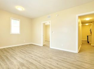 315 W 3rd St #1, Mishawaka, IN 46544