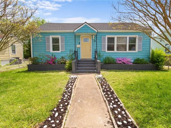 16 Clayton Dr, Hampton, VA 23669
